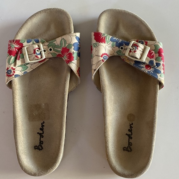 Boden Red and Blue Sandals Slide-Style Floral Comfort - Picture 3 of 4